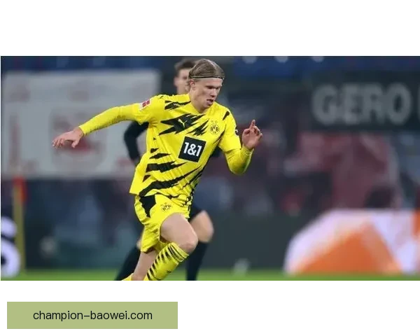 亨克主场力克乌德勒支 瓦赫迪与埃曼斯双双破门助球队取胜